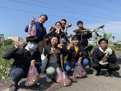 文觀系落實大學社會責任 芋頭美食行銷體驗圖片(另開新視窗)