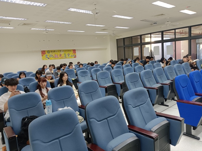 1141029系周會專題工作分享會圖片