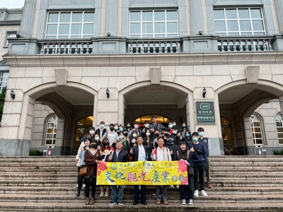 110年12月10日-釀酒文化實作校外參訪圖片