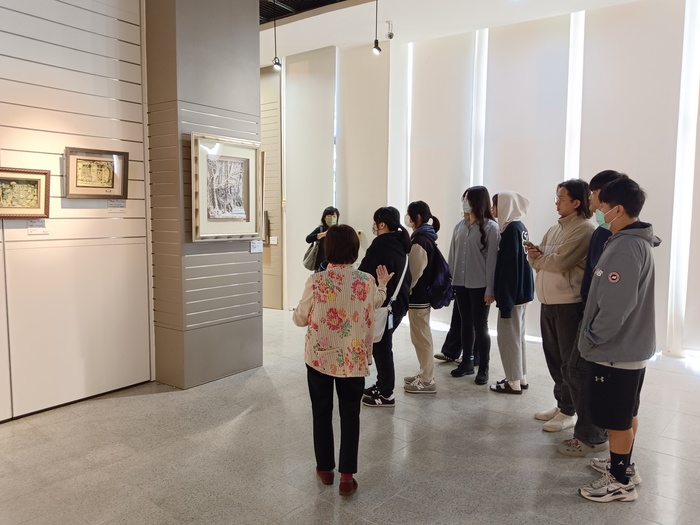 1141216創客旅遊文化拼圖:記憶中的客家脈絡紙浮雕業師演講圖片