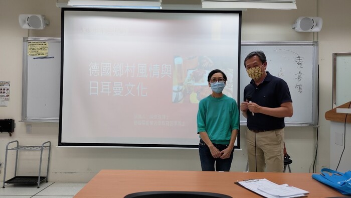 111年04月25日-旅遊攝影與記錄課程專題演講「德國鄉村風情與日耳曼文化」圖片