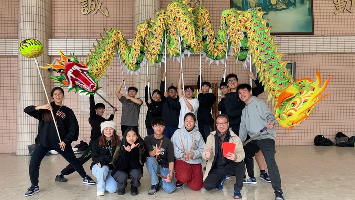 【教學亮點】鞭炮未停，煙硝充斥:苗栗𪹚龍-王玉萱圖片