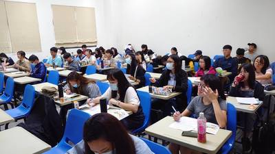 109年09月28日-交通宣導圖片