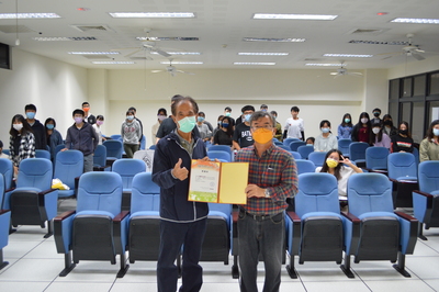 110年10月22日-釀酒文化實作課程專題演講「釀酒加工技術與酒的熟成經驗分享」圖片